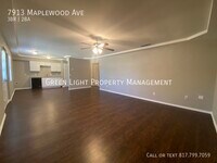 7913 Maplewood Ave in Fort Worth, TX - Building Photo - Building Photo