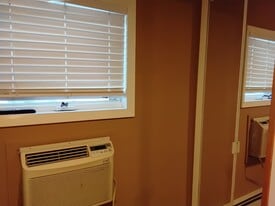 20309 33rd Ave in Bayside, NY - Building Photo