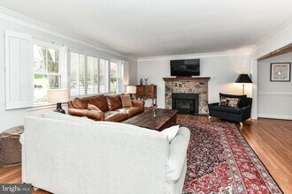 3061 N Oakland St in Arlington, VA - Foto de edificio - Building Photo