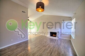 1300 Old W Dr in Sacramento, CA - Building Photo - Building Photo