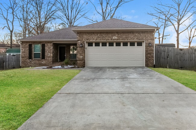 3617 Stivers Blvd in Bryant, AR - Building Photo - Building Photo