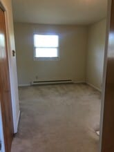 2905 W Marquette Woods Rd in Stevensville, MI - Building Photo - Building Photo