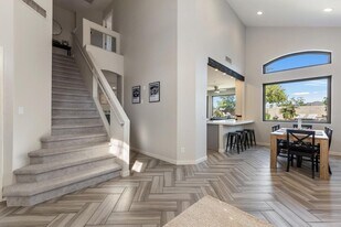 10340 E Caribbean Ln in Scottsdale, AZ - Building Photo