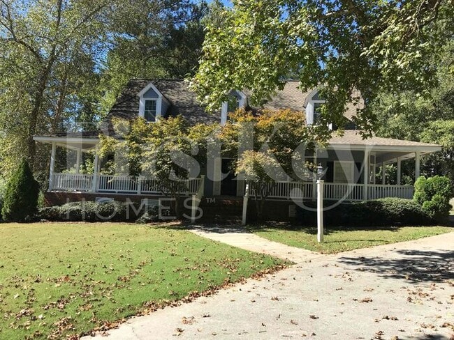 property at 1609 Flat Rock Dr SW