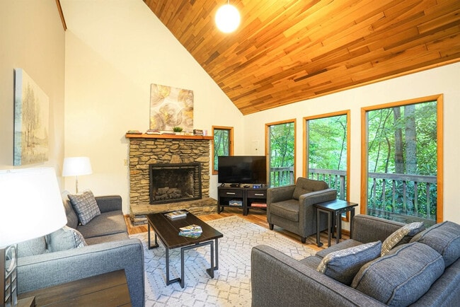 property at 224 Faulkner Rd