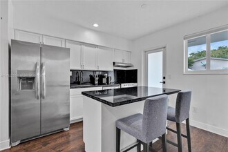 1001 NE 110th St in Biscayne Park, FL - Building Photo - Building Photo