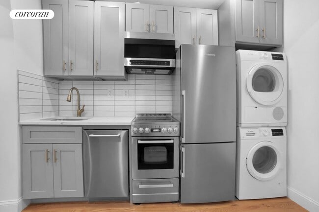 property at 350 E 89th St