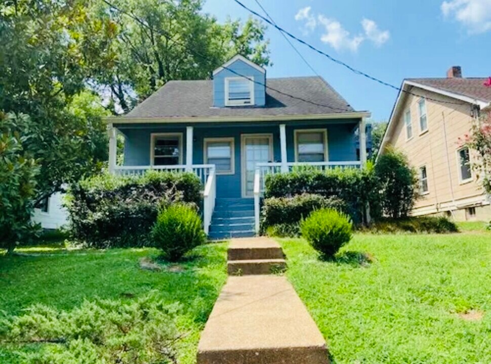 835 Glen Ave, Unit #C in Nashville, TN - Building Photo