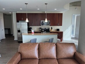 415 S Mint St in Charlotte, NC - Building Photo - Building Photo