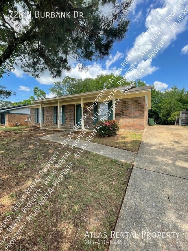 728 N Burbank Dr in Montgomery, AL - Building Photo - Building Photo