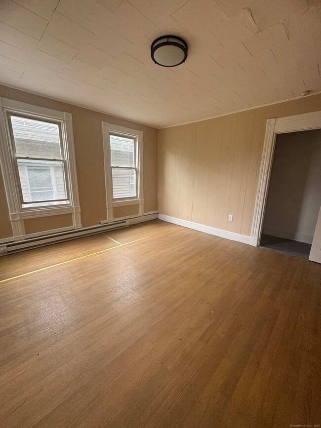 property at 54 Jewelry St