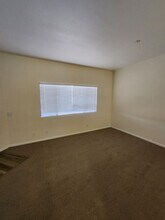 200 S 13th St in Grover Beach, CA - Foto de edificio - Building Photo
