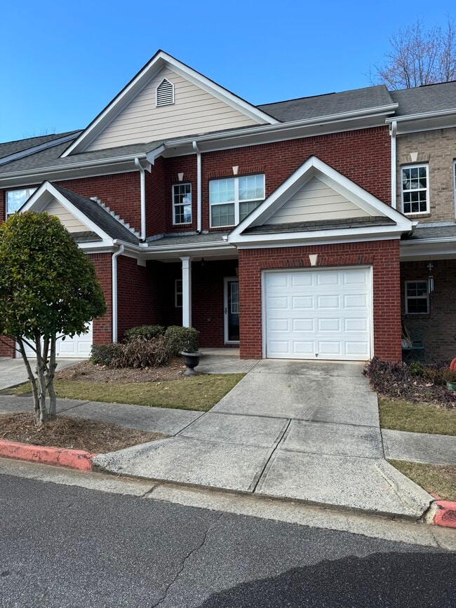 property at 1833 Willow Branch Ln