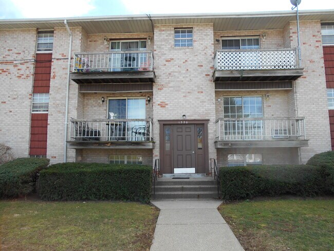 Cambridge House Apartments in Allentown, PA - Building Photo - Building Photo