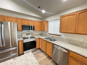 9377 N Macie Loop in Hayden, ID - Building Photo - Building Photo