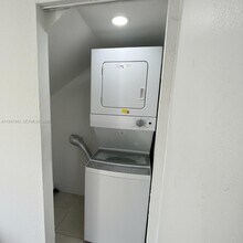 415 NW 84th St in Miami, FL - Building Photo - Building Photo