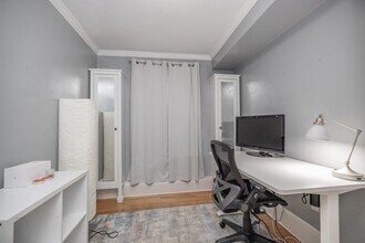 97 E Brookline St, Unit 1 in Boston, MA - Foto de edificio - Building Photo