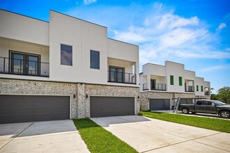 5510 Pershing St in Houston, TX - Building Photo - Building Photo