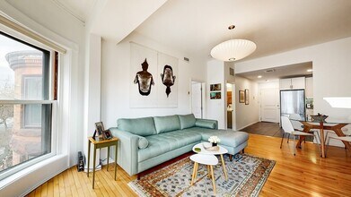 23 Bay State Rd, Unit 5 in Boston, MA - Foto de edificio - Building Photo