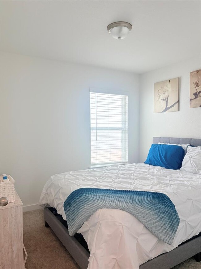 property at 182 Shackleton Dr