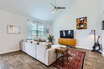 13908 Neskar Dr in Pflugerville, TX - Building Photo - Building Photo