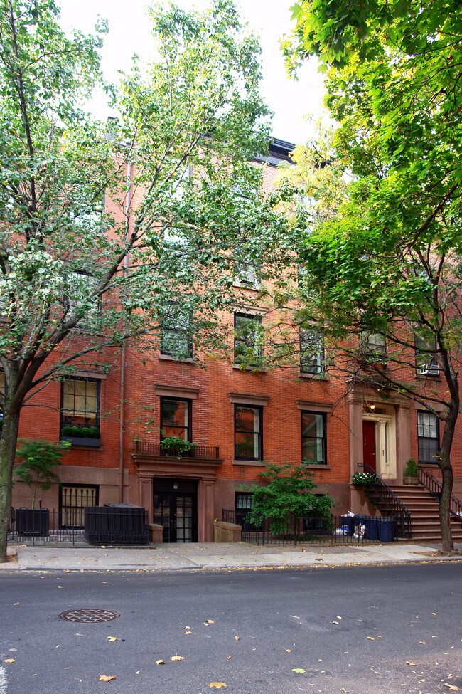 124 State St in Brooklyn, NY - Foto de edificio - Building Photo