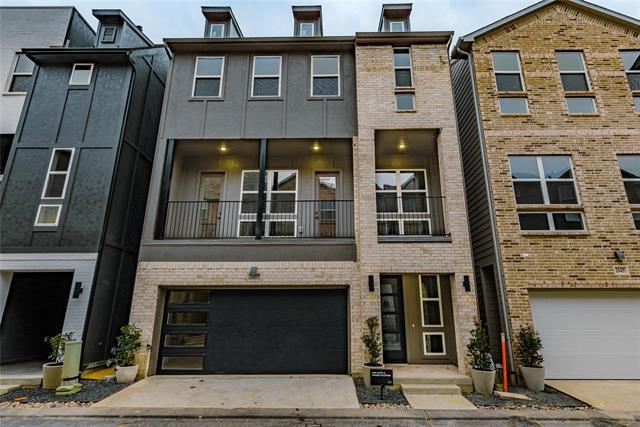 2637 Carolwood Ln in Dallas, TX - Building Photo