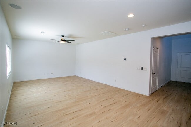 7927 Bartlett Peak St