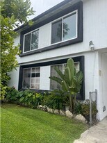 939 N Oxford Ave in Los Angeles, CA - Building Photo