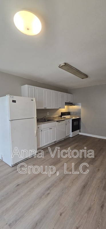 property at 5307 Valiquet Ave