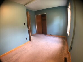 703 E Chippewa St-Unit -B in Mt. Pleasant, MI - Building Photo - Building Photo