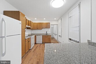 2118 N Carlisle St in Philadelphia, PA - Building Photo - Building Photo