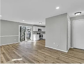 1717 Cindy Lynn St in Urbana, IL - Building Photo - Building Photo