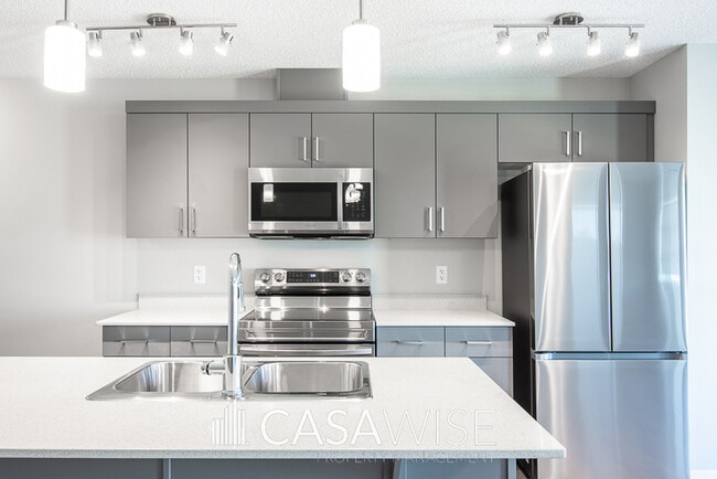 922-172 172 St SW in Edmonton, AB - Building Photo - Building Photo