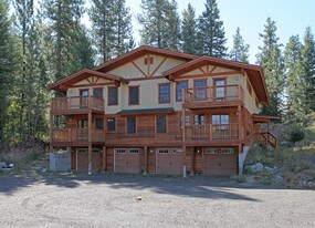 607 N 3rd St in Mccall, ID - Building Photo