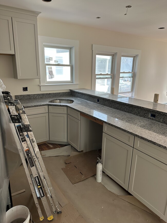 178 Hillside Ave, Unit 1 in Pawtucket, RI - Building Photo - Building Photo