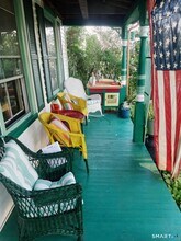 22 Stillman Ave in Stonington, CT - Building Photo - Building Photo