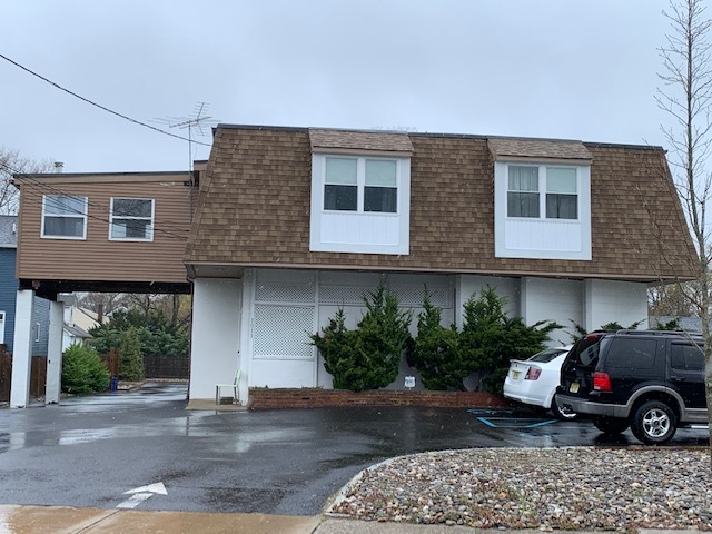 1011 Arnold Ave in Point Pleasant Boro, NJ - Building Photo