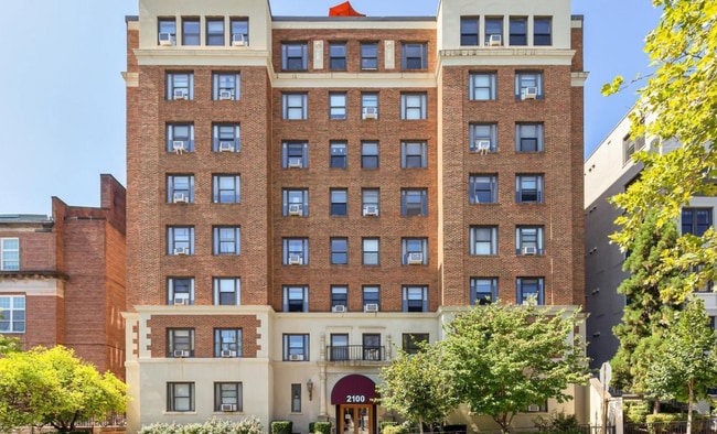property at 2100 19th St NW