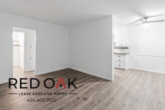 1117 Laurel Ave in West Hollywood, CA - Building Photo - Building Photo