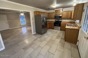 214 Carter St in Osyka, MS - Building Photo - Building Photo