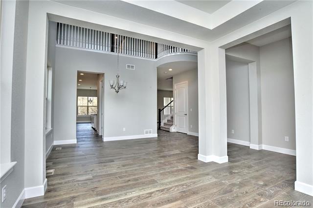 6040 S Olive Ct in Centennial, CO - Building Photo - Building Photo