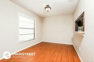 1932 Tindaro Dr in Apopka, FL - Foto de edificio - Building Photo