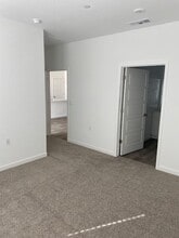 1799 Discovery Rd S in Madera, CA - Building Photo - Building Photo