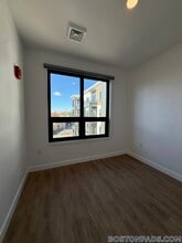 199 Gardner St in Boston, MA - Building Photo - Building Photo