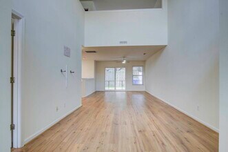 2425 Scholar Ln in North Charleston, SC - Building Photo - Building Photo