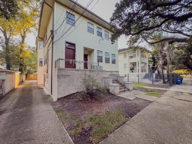 2229 Napoleon Ave, Unit B in New Orleans, LA - Building Photo - Building Photo