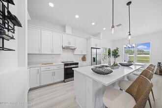 1340 Windchime Ln in Melbourne, FL - Building Photo - Building Photo