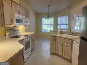204 Cardinal Cir W in St. Marys, GA - Building Photo - Building Photo