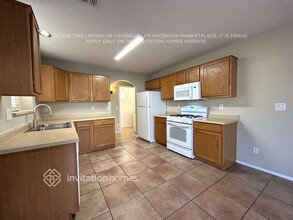 16575 W Taylor St in Goodyear, AZ - Building Photo - Building Photo